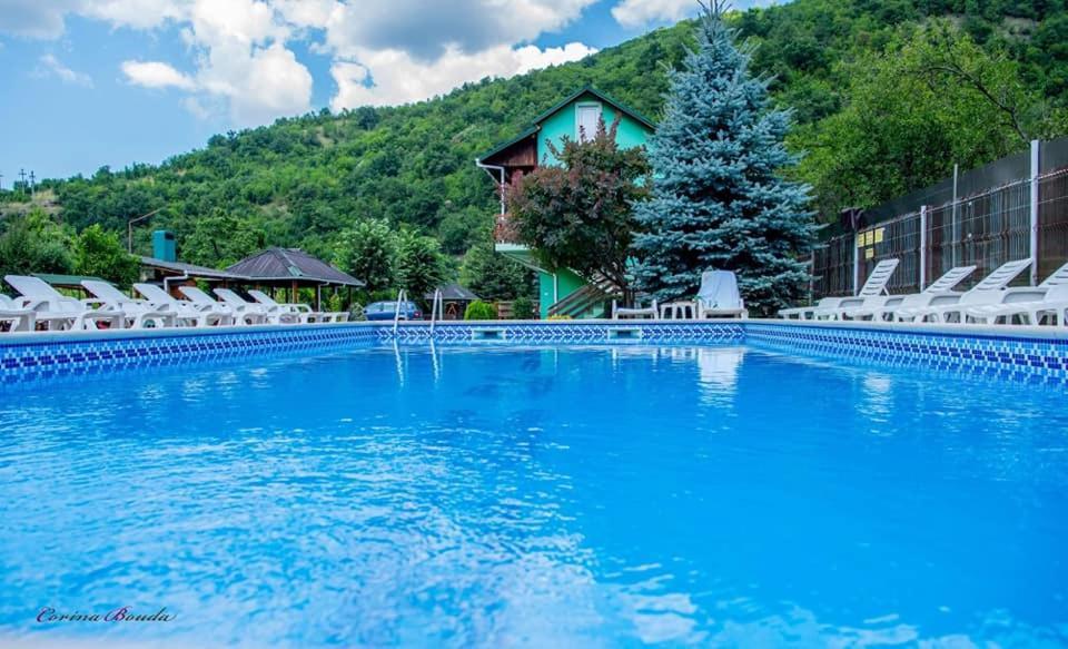 Pension Charisma Băile Herculane Zewnętrze zdjęcie