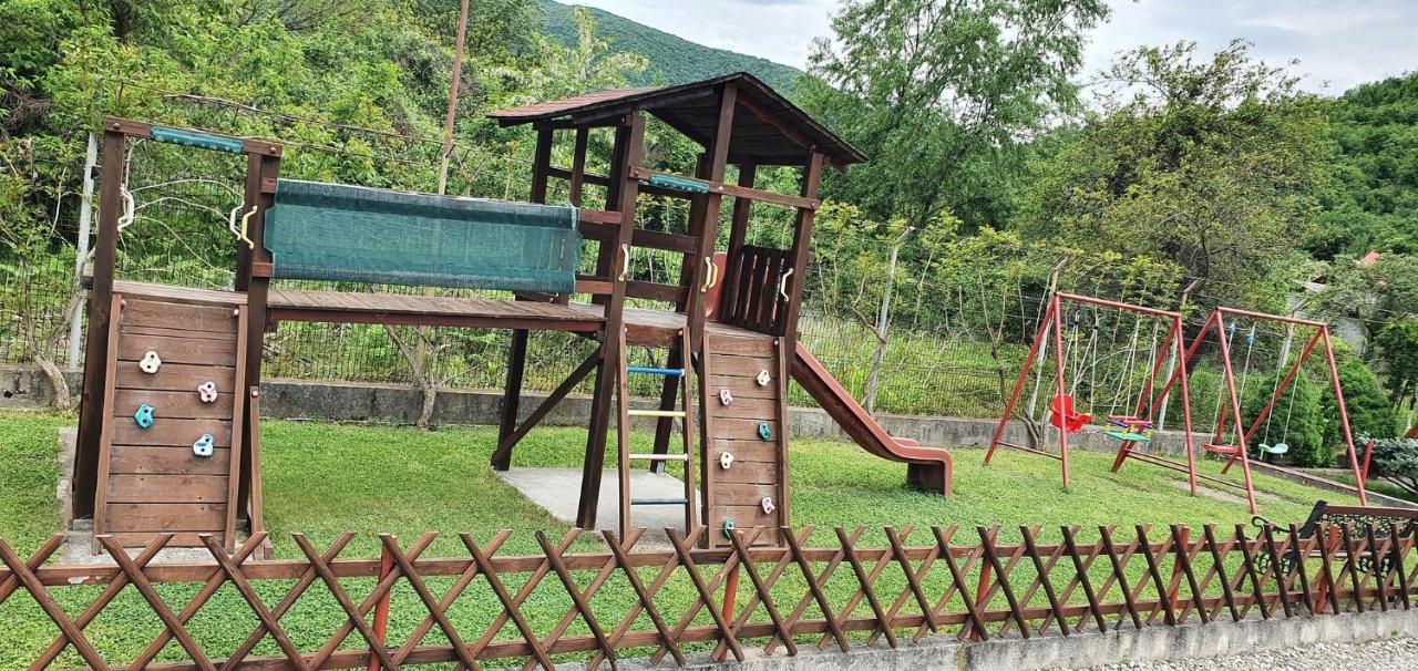 Pension Charisma Băile Herculane Zewnętrze zdjęcie